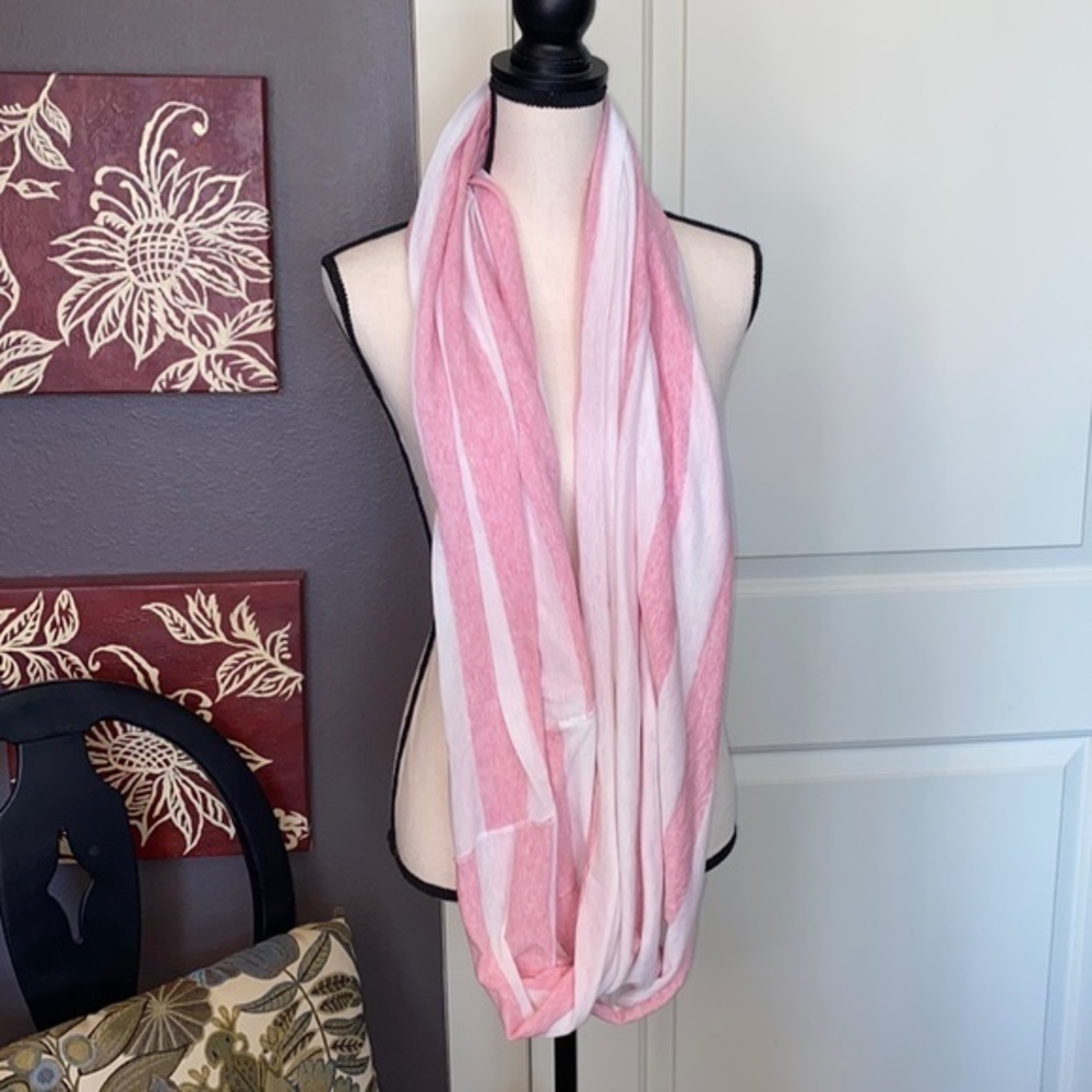 Gap White and Pink Infinity Scarf